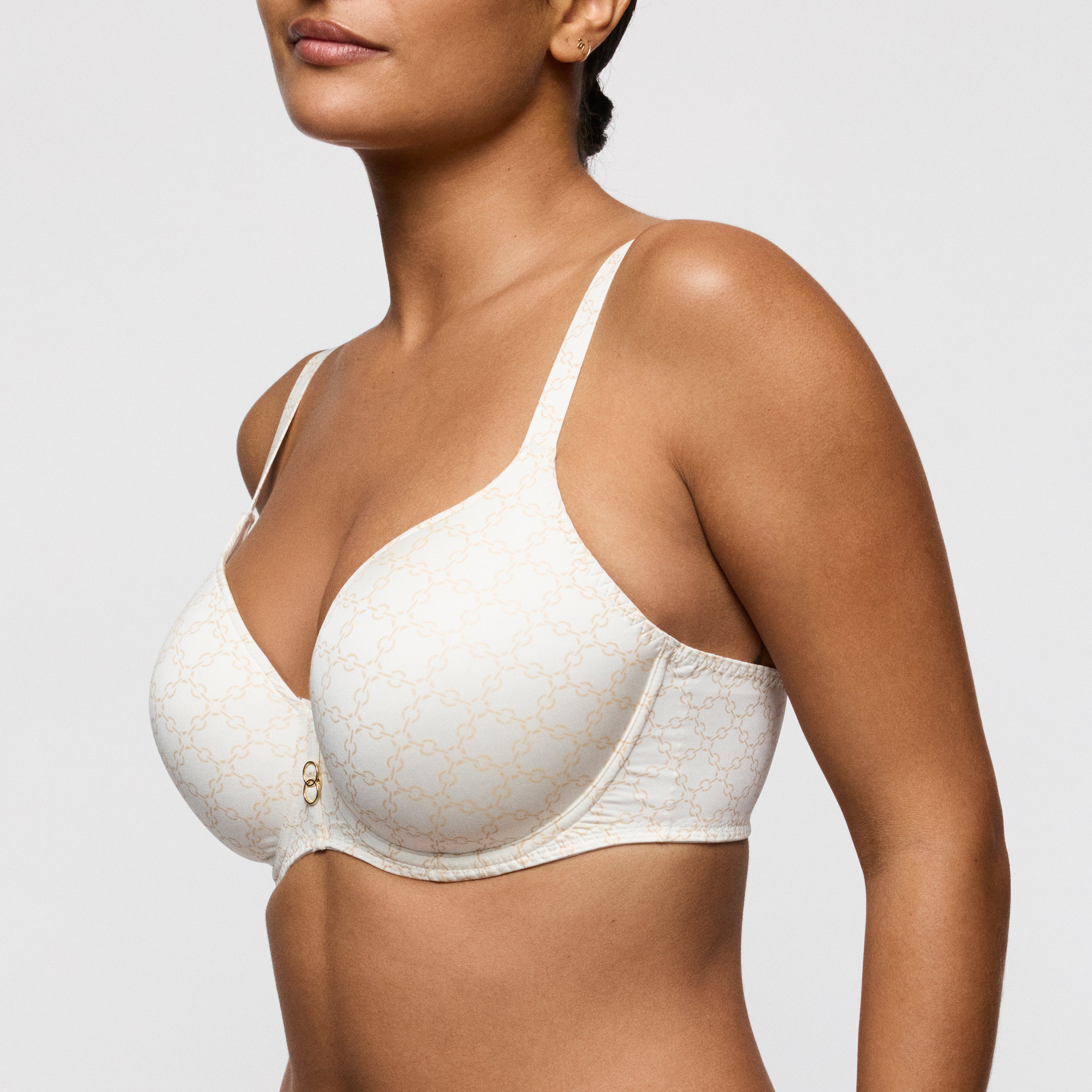 KERO natural suj. con foam escote corazón