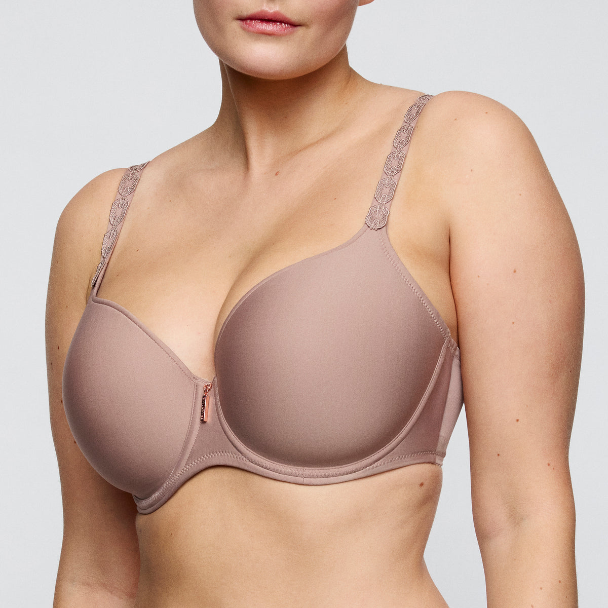 TWIXIE Cosmetic suj. con foam escote corazón