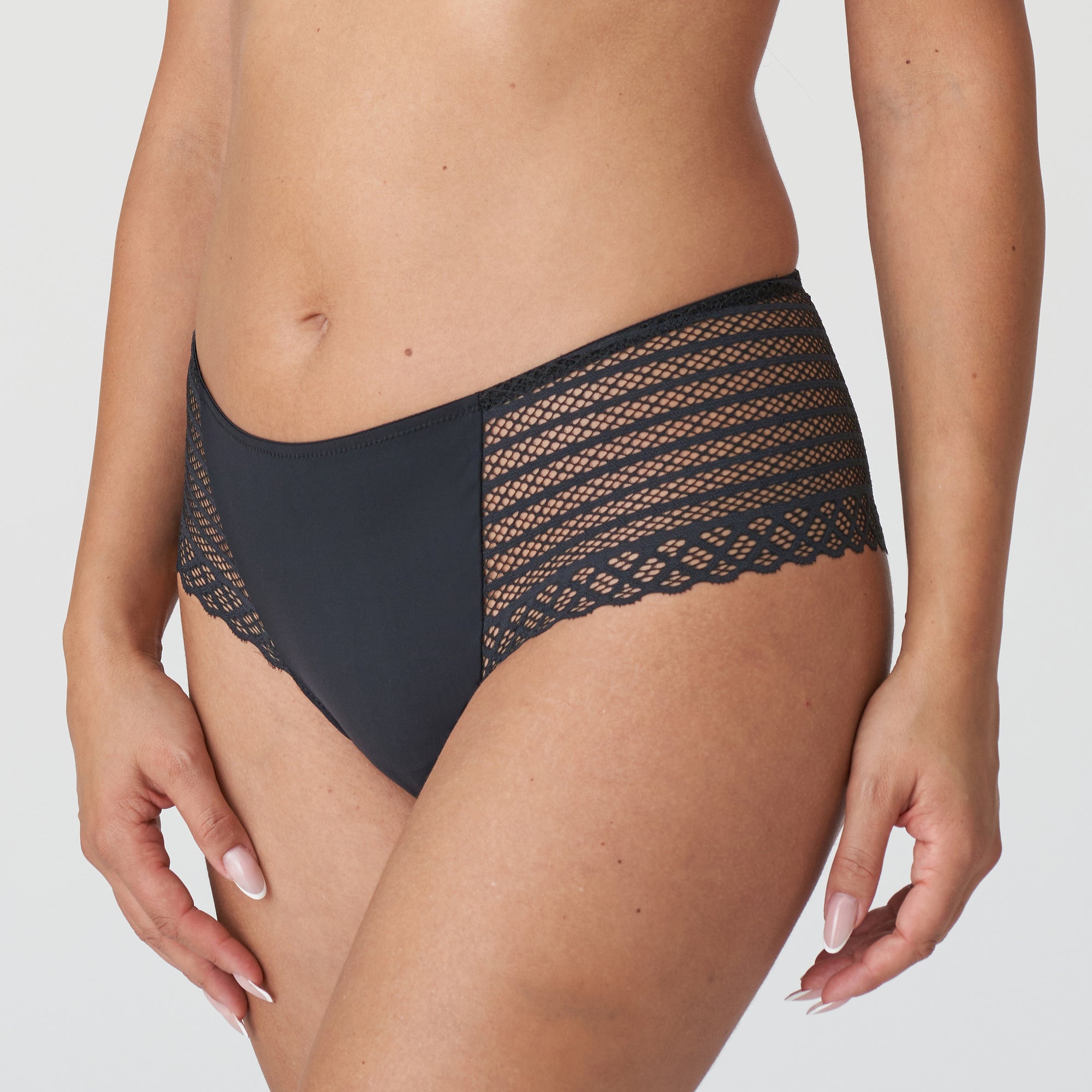 EAST END Carbon hotpants