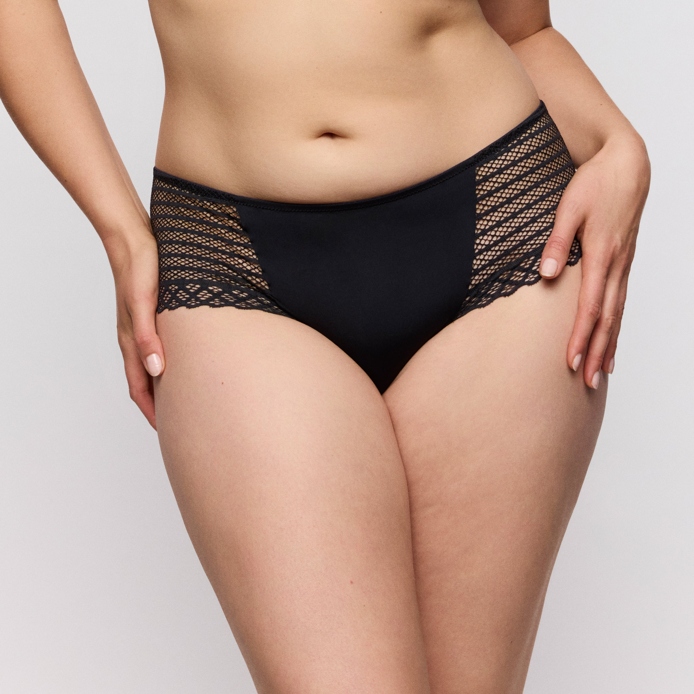 TWIST SIDE carbon hotpants