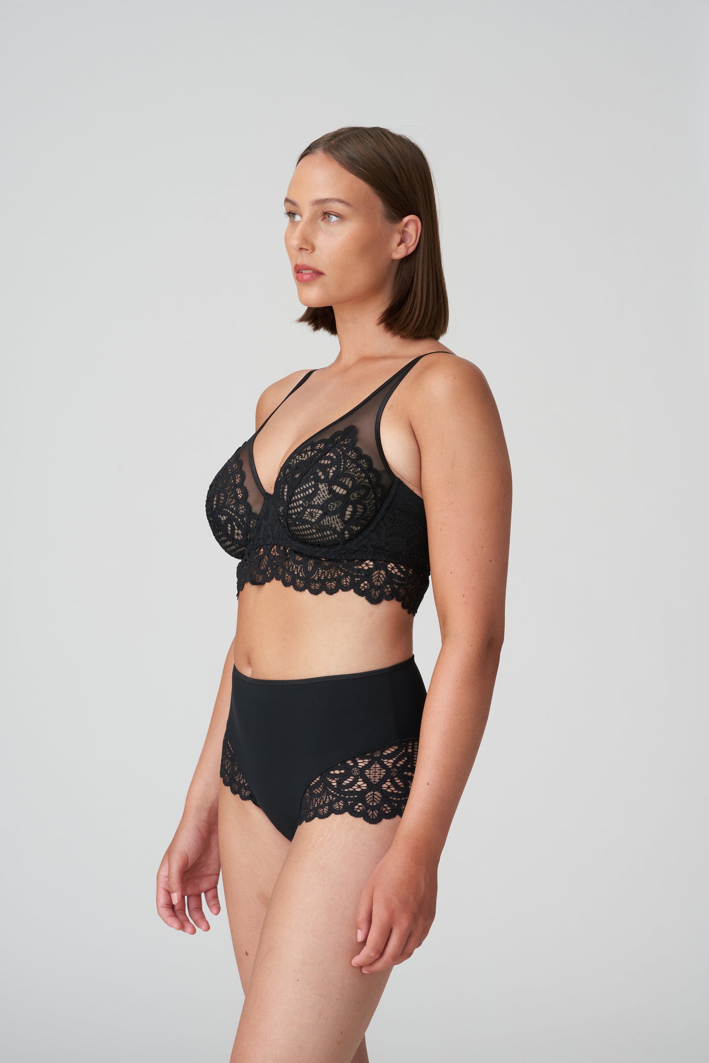 FIRST NIGHT negro bralette