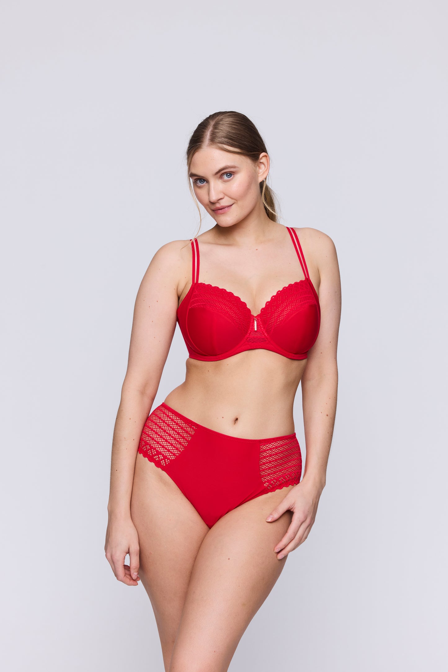EAST END true red sujetador copa entera