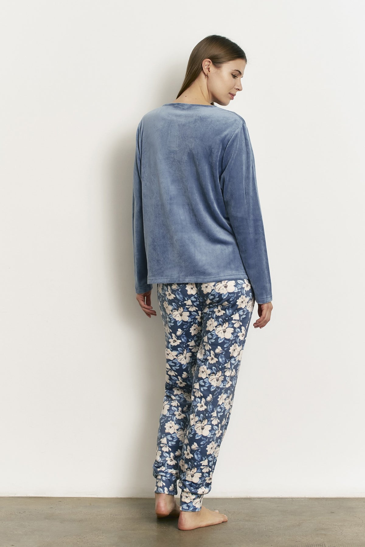 Pijama pantalón largo puño con camiseta manga larga de terciopelo elástico azul