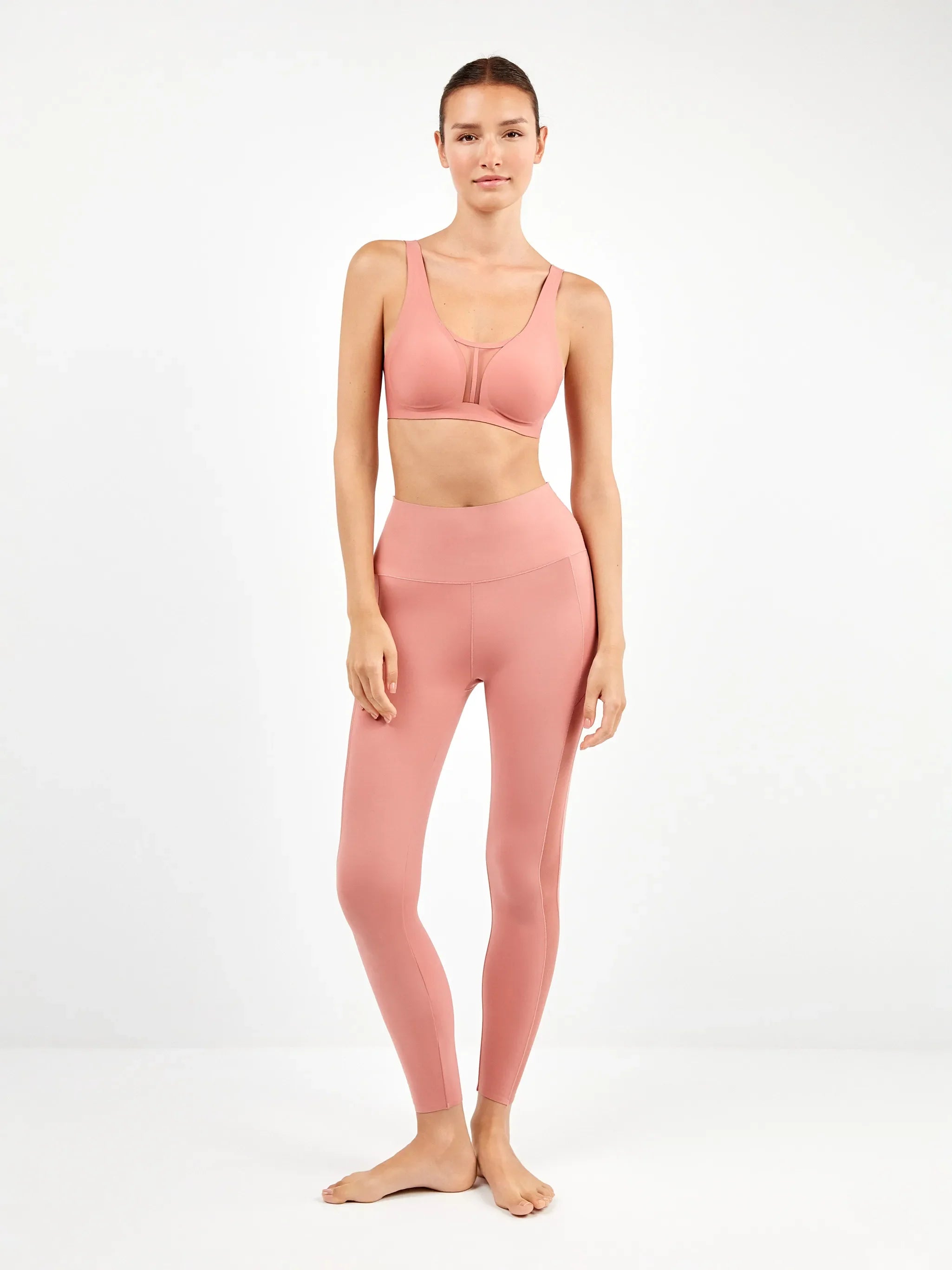 Top deportivo sujeción ligera