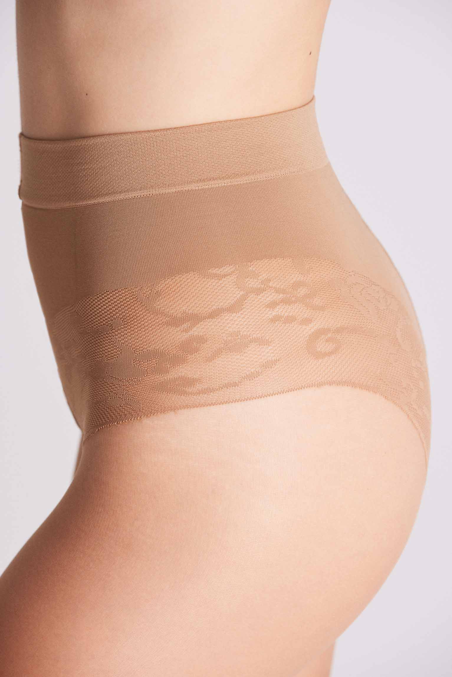 16500 3 panty reductor 10 den - Natural