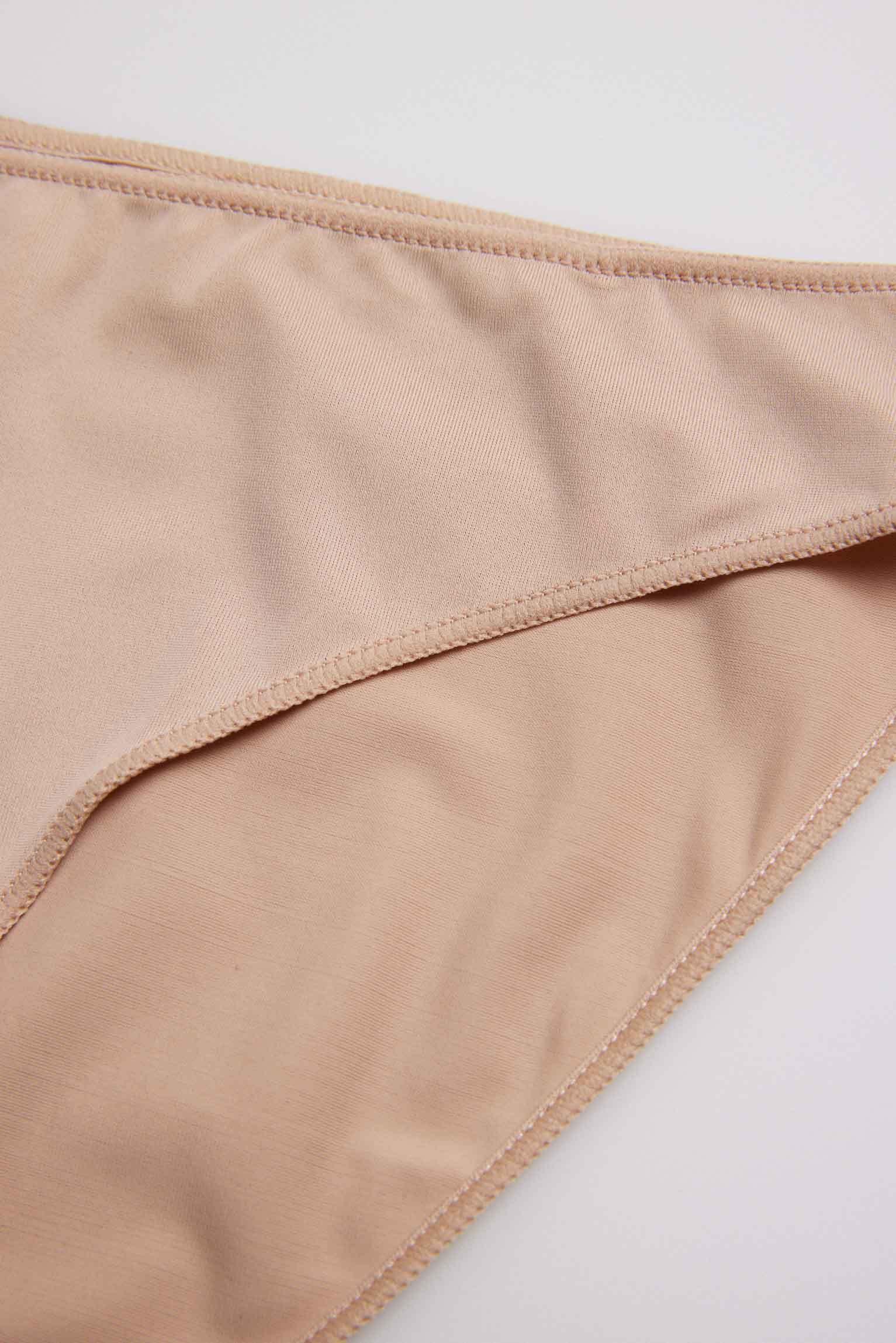 19630 5 braga mini detalle - Nude