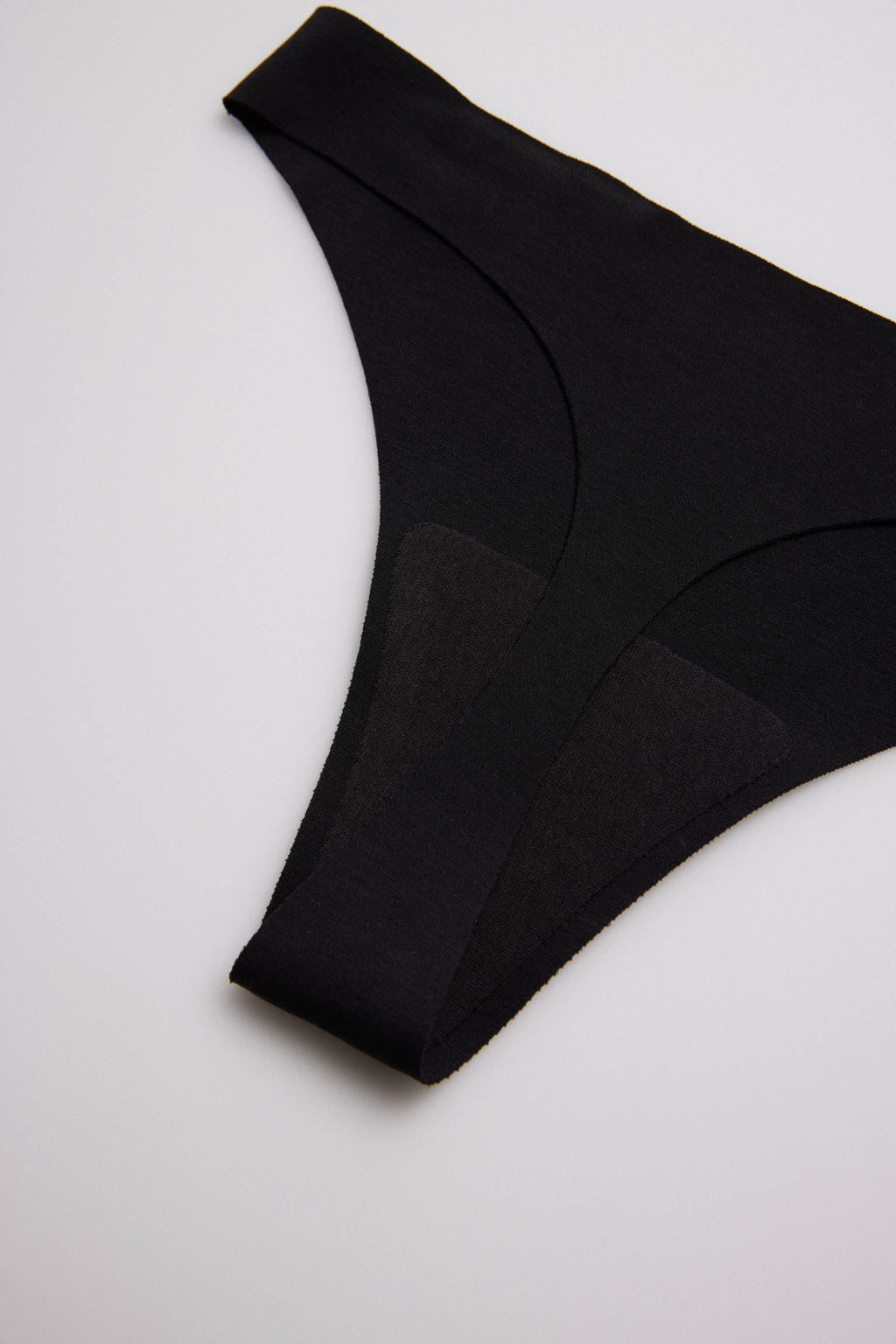 19663 1 tanga laser detalle - Negro
